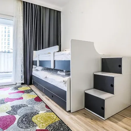 Apartment Modern Flat With Balcony In Tuzla